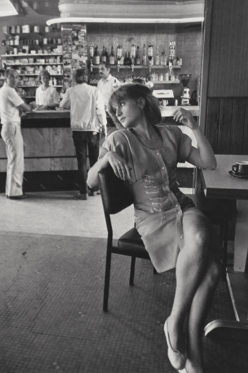 Robert Doisneau-Isabelle Huppert-Montmartre-Paris-1985